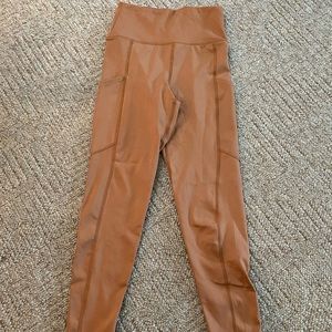 NWOT aerie leggings. Worn one time, excellent condition!